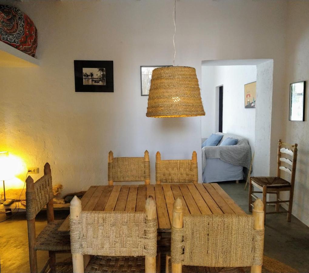 Casa De La Buganvilla 厄尔·坎皮洛·德·罗达尔 外观 照片