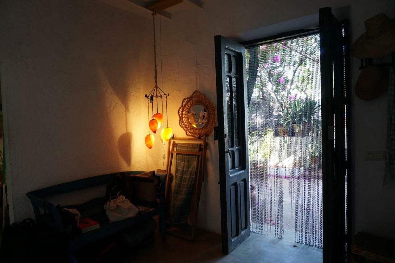 Casa De La Buganvilla 厄尔·坎皮洛·德·罗达尔 外观 照片